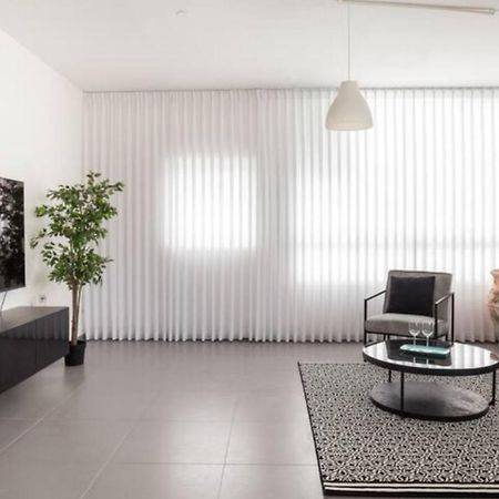 Oַ&O Group-Amazing Apt Bat-Yam 3 Min Walk To Beach Bat Yam Exterior photo