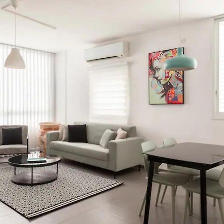 Oַ&O Group-Amazing Apt Bat-Yam 3 Min Walk To Beach Bat Yam Exterior photo